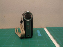 Vivitar DVR 550 5.2mp Handheld Recorder Camera *no battery or memory card*