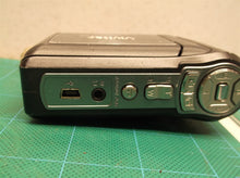 Vivitar DVR 550 5.2mp Handheld Recorder Camera *no battery or memory card*