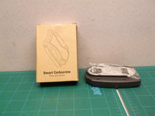 smart corkscrew for cans with bottle opener
