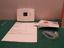 Honeywell RTH111B1016 Digital Non-Programmable Thermostat