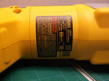 DEWALT 8.5-Amp 1-1/8-in Sds-plus Variable Speed Corded Rotary Hammer Drill with