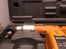 RIDGID TOOLS R82233 (P17001269) W/ CASE , CHARGER, MANUAL , 12V BATTERY g0453 20