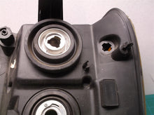 CHRYSLER HEADLIGHT ASSEMBLY SAE HR A(2)17(2)PP3 07 7C