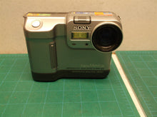 Sony Digital Camera Mavica MVC-FD83 (untested no battery)