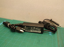Genuine HP Laptop AC Adapter 677774-002 19.5v @ 3.33a 65w