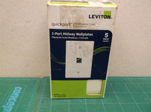 Midsize Single-Gang QUICKPORT™ Wallplate, 1-Port, White 5pk