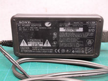Genuine SONY AC-L10A/B/C AC L10B AC L10C DSC-F828 CCD-TRV3 23W 8.4V 1.5A