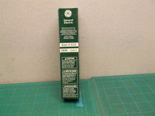 GE F26DBX/827/ECO 043168 976060 26W 2 Pin Compact fluorescent Lamp