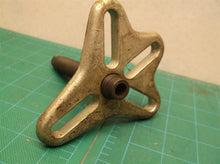 Multi purpose puller Plate