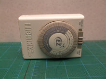 Brinks 42-1022 Mechanical Timer Grounded Plug 120V For Indoor Use Only