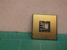 Intel Pentium E5400 SLGTK 2.7 GHz CPU processor de1