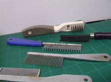 lot of 6 pet grooming tools