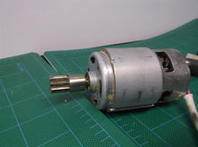 Assembly Switch 270016162 & Motor & Pinion Assembly 230163006 Off A Ryobi P505