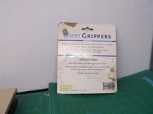 EVRI 4 pc. ELASTIC BED SHEET GRIPPERS WHITE NEW IN PACKAGE