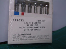127022 Qty (6) 4.5mm Dia. 22mm L Self Tapping Bone Screw With Hex Socket
