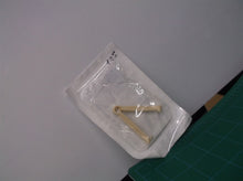 Clamps - Umbilical Cord Clamp, Plastic, Off-White - DYNJ04220