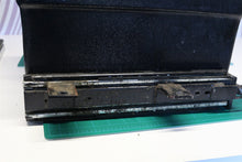 Battery box with slides and lid for a 21st Century Scientific Inc Bounder Plus O