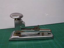 PILOT STAPLER MODEL 402