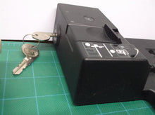 IBM Lenovo ThinkPad Ultra Docking Station Type 40AJ with Keys or power supply un