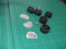lot of 5 round plastic feet ~1"