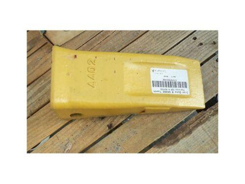 8E4402 Long Tip Tooth Fits Cat Caterpillar 320 322 325 330