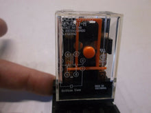 AAE-A201-M AA Electric 10A 230VAC/28VDC Coil Relay With Base JJ1