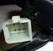 Right handlebar switch with engine start and engine on and off
