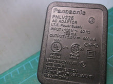 Panasonic PNLV226 Output 5.5VDC 500mA AC Adapter