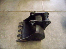18" Ditch Witch A222 Good Used Bucket Marked 222 05MNS18 Werk Brau